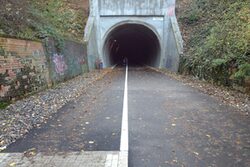 Der Eingang zum Tunnel Dorp