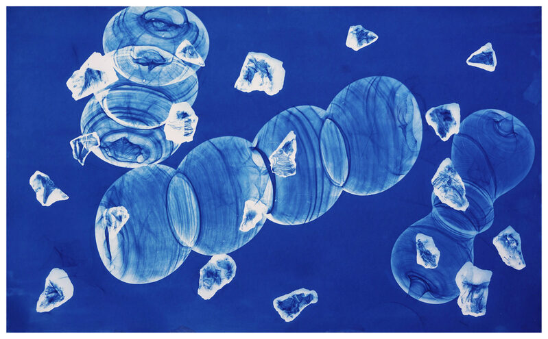 Felix Baltzer, Galaxie 3, 2018, Cyanotypie auf Papier, 96,5 x 155 cm