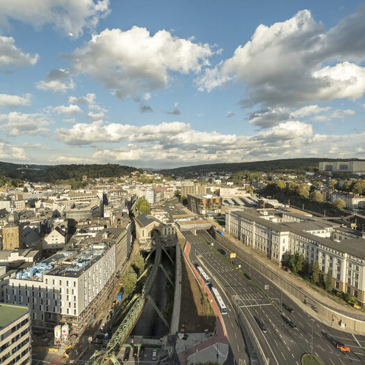Panorama-Foto: Blick auf Elberfeld / B7