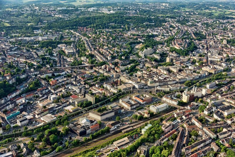 Luftbild: Blick auf Wuppertal