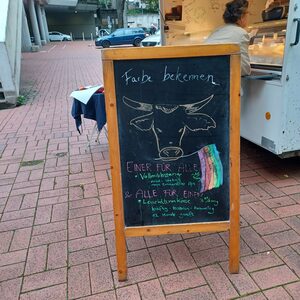 Farbe bekennen auf dem Marktplatz