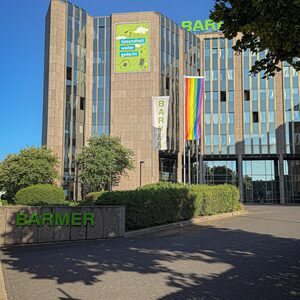 Barmer Regenbogenfahne