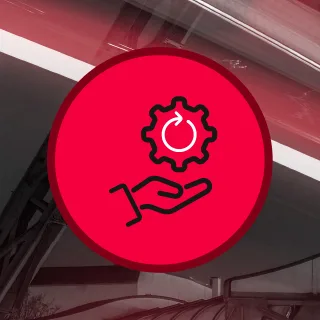 rotes Icon mit Hand, die ein Zahnrad hält.