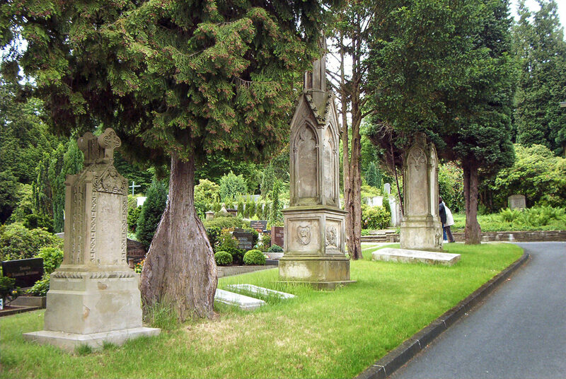 Engels-Gräber auf dem Friedhof Unterbarmen