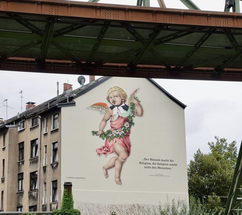 Wandbild "Zweifel" ist ab sofort zu sehen in der Gutenbergstraße im Stadtteil Arrenberg.