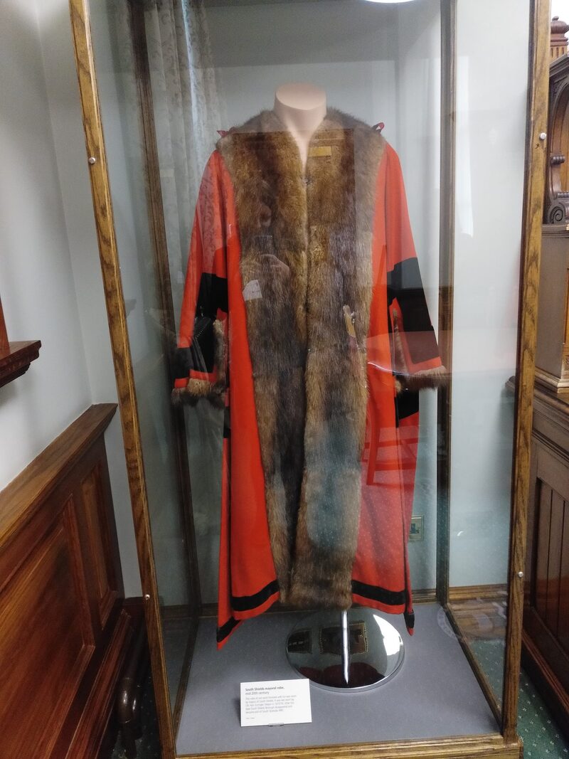 traditionelle Robe