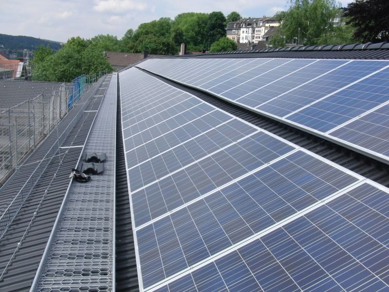 Module der Fotovoltaikanlage Realschule Hohenstein
