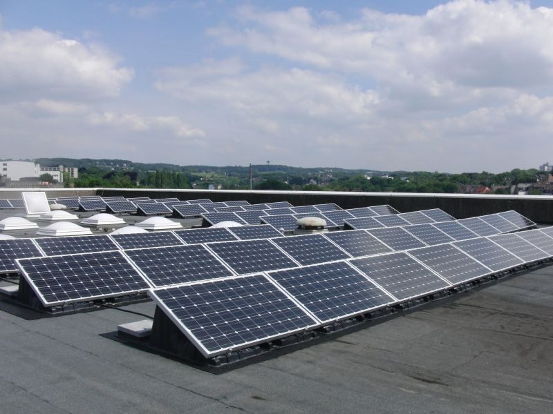 Module der Fotovoltaikanlage Realschule Max-Planck-Straße