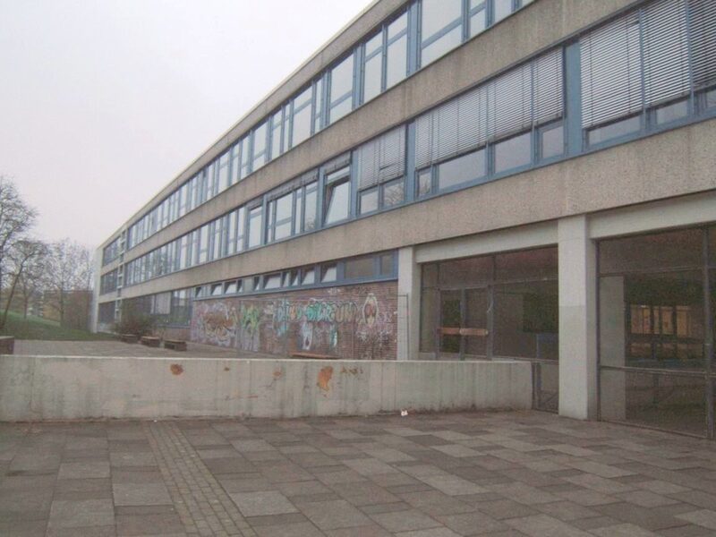 Fassadenansicht des Gymnasiums „Am Kothen" - Südseite