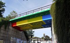 Brücke im Lego(R)-Design