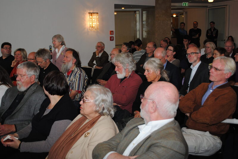 Beim zweiten Bürgerforum Schauspielhaus entwickelte sich eine rege Diskussion mit engagierten Teilnehmern.