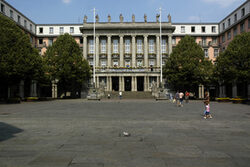 Symbolbild: Das Rathaus in Barmen.