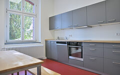 Die Küche in der umgebauten Wohnung, die jetzt für Schüler genutzt werden kann