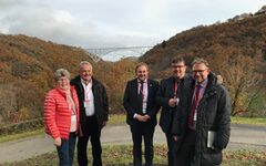 beim Besuch des Viaduc du Viaur:  Karin Birkenbeul, Axel Birkenbeul, Zimmermann, Meyer, Heinze