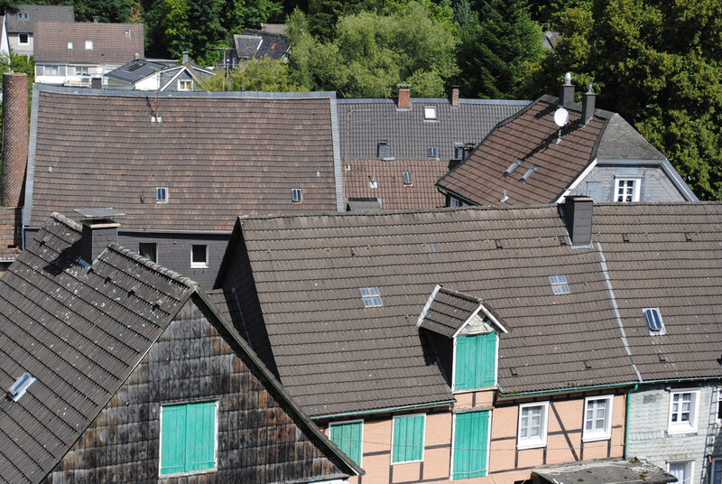 Dächer von Fachwerkhäusern von oben betrachtet