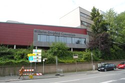 Schriftzug des Wilhelm-Dörpfeld-Gymnasiums