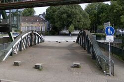 Ein altes Bild der "Alten Zoobrücke"