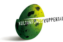 Das Logo des Kulturfonds zeigt ein grünes, angeschnittenes Ei