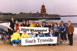 In den 90er Jahren fanden erste Radtouren mit dem "Grünen Weg" von Wuppertal nach South Tyneside statt