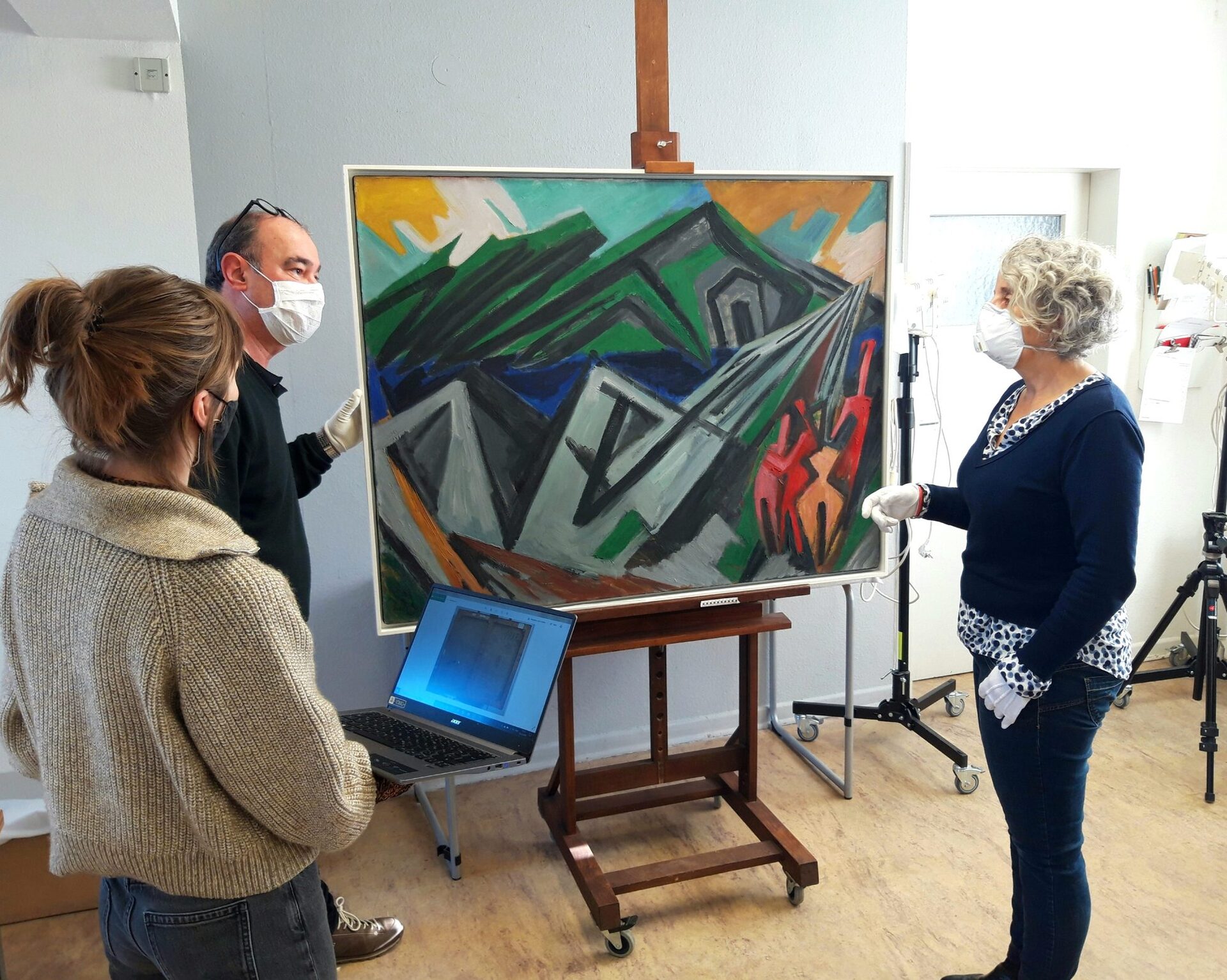 Neuer Glanz für fünf Gemälde Wuppertal