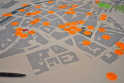 Ein Stadtplan mit Hinweispunkten