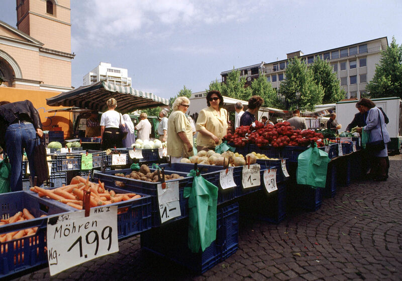 Wochenmarkt auf dem Laurentiusplatz