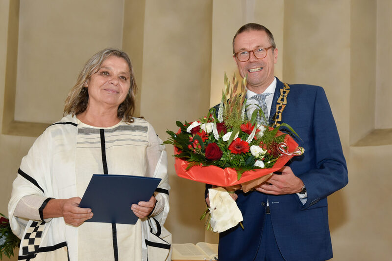 Susanne Kessler mit Oberbürgermeister Uwe Schneidewind