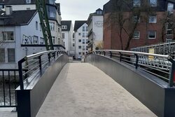 Die Brücke Pfälzer Steg ist ab jetzt für Rad- und Fußverkehr freigegeben.