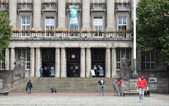 Major for Peace: Flagge zeigen für Frieden und eine atomwaffenfreie ...