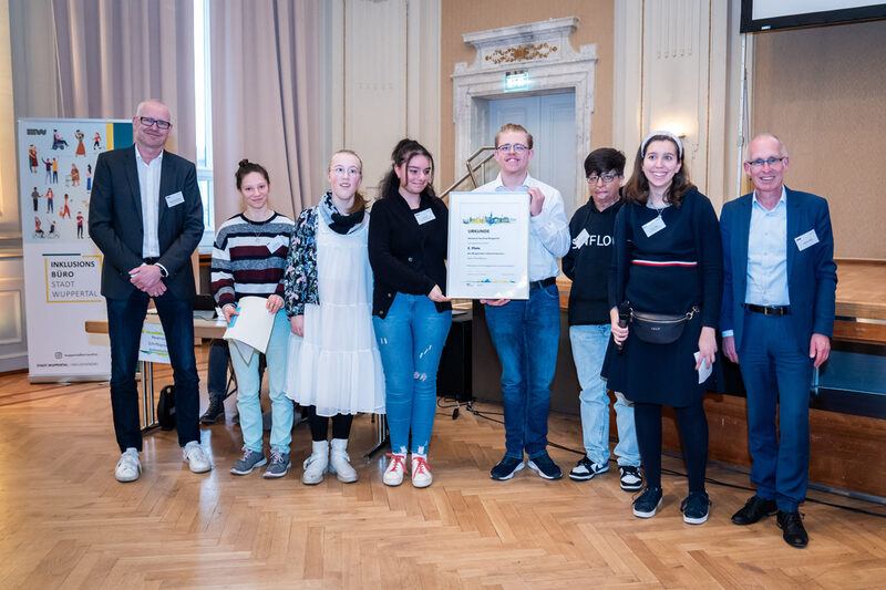 Die Preistragenden des Platz 2.:Netzwerk Anschub