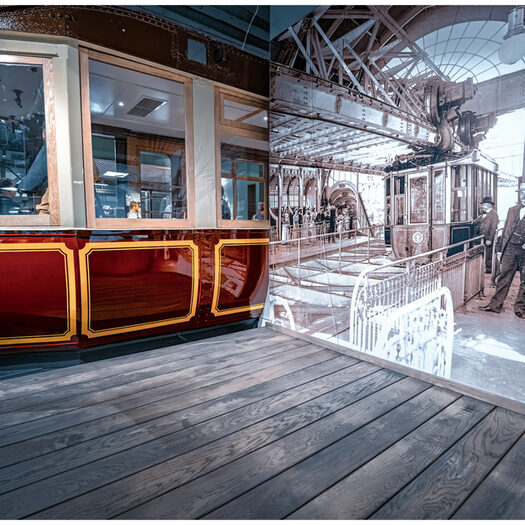 Der Kaiserwagen im Schwebodrom