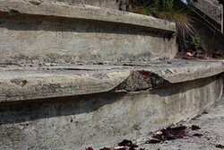 Symbolbild: Eine marode Treppe