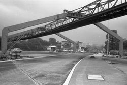 Historische Aufnahme der Brücke aus dem Baujahr 1964